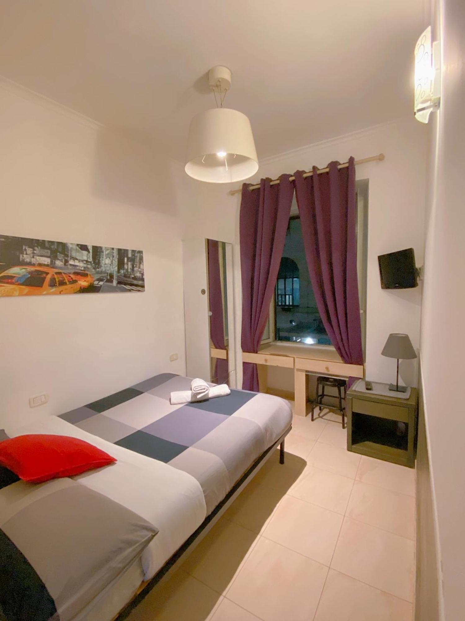 Overseas Guesthouse Rome Bagian luar foto